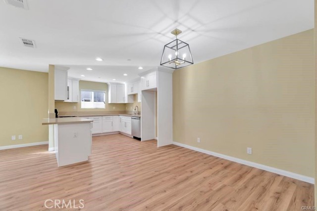 1111 N Mulberry Street, Compton CA: https://media.crmls.org/medias/595ebc13-1a6c-4f29-9343-28d87a3d89f4.jpg
