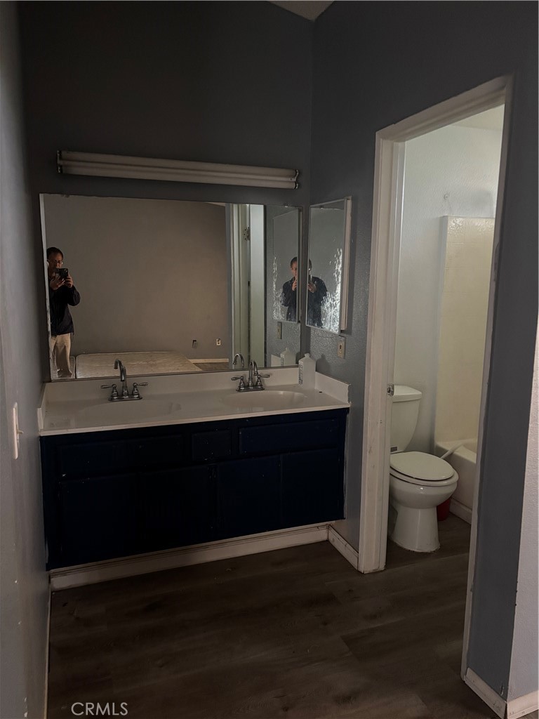 https://media.crmls.org/medias/59606115-244b-42fa-b36e-4a5954bcb4de.jpg?preset=X-Large