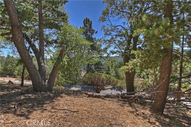 Detail Gallery Image 10 of 18 For 27588 Matterhorn Dr, Lake Arrowhead,  CA 92352 - – Beds | – Baths