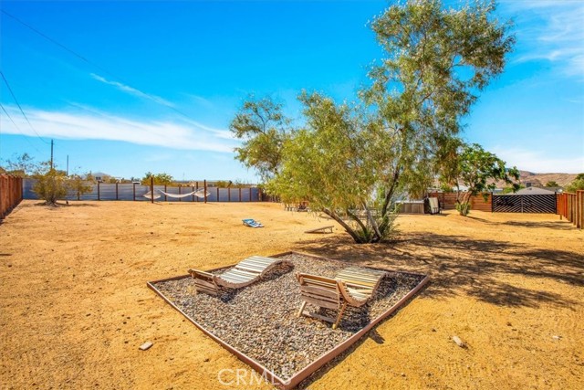 Detail Gallery Image 33 of 51 For 61853 Grand View Cir, Joshua Tree,  CA 92252 - 2 Beds | 1 Baths