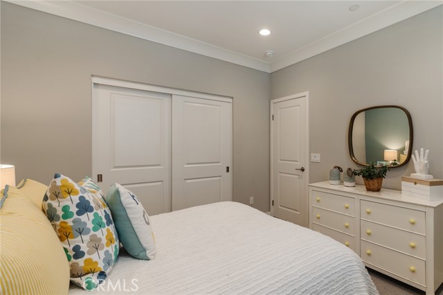 Detail Gallery Image 43 of 75 For 18108 Esker Ln, Canyon Country,  CA 91350 - 5 Beds | 3 Baths