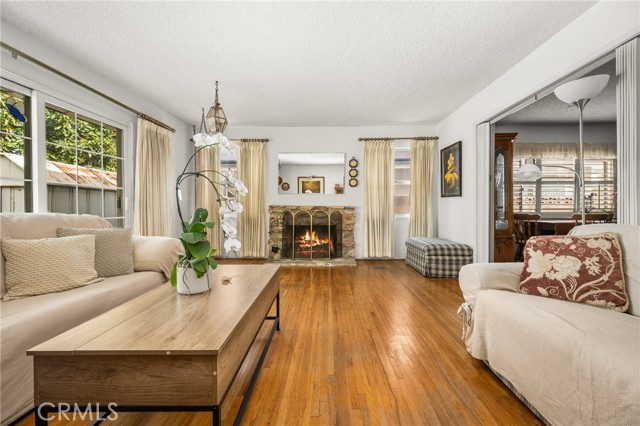 Detail Gallery Image 8 of 48 For 543 N Century Dr, Anaheim,  CA 92805 - 3 Beds | 2 Baths