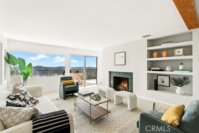 Image 1 of 75 For 854 Avenue 37