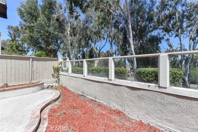 Detail Gallery Image 35 of 36 For 143 Stanford Ct #36,  Irvine,  CA 92612 - 2 Beds | 2/1 Baths