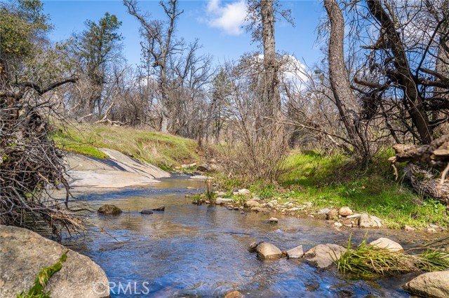 Detail Gallery Image 14 of 55 For 6096 Carter Rd, Mariposa,  CA 95338 - 3 Beds | 2 Baths