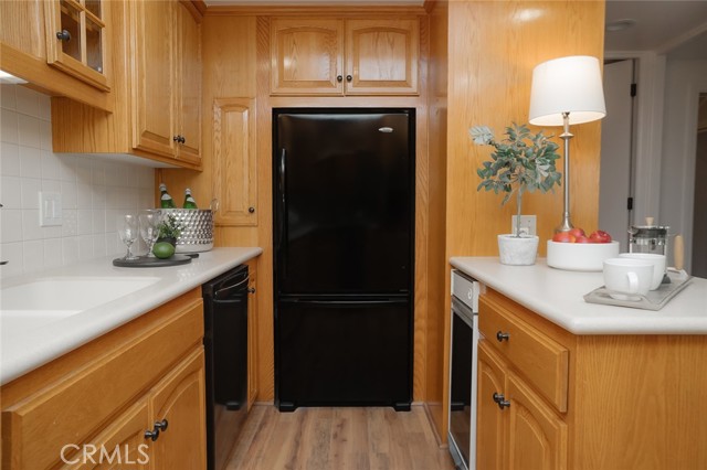 Image 35 of 71 For 1601 Glen View Rd. #64f (m12)