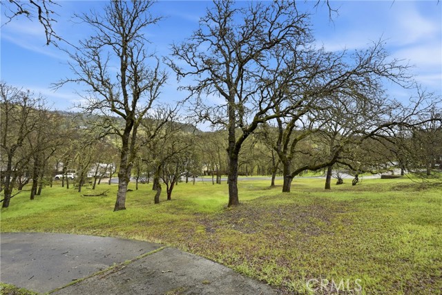 Detail Gallery Image 30 of 37 For 19474 Donkey Hill, Hidden Valley Lake,  CA 95467 - 3 Beds | 2 Baths