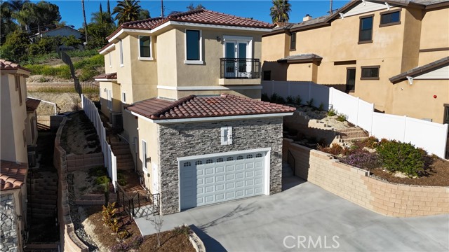 Detail Gallery Image 3 of 16 For 677 Castlehill Dr, Walnut,  CA 91789 - 4 Beds | 4/1 Baths