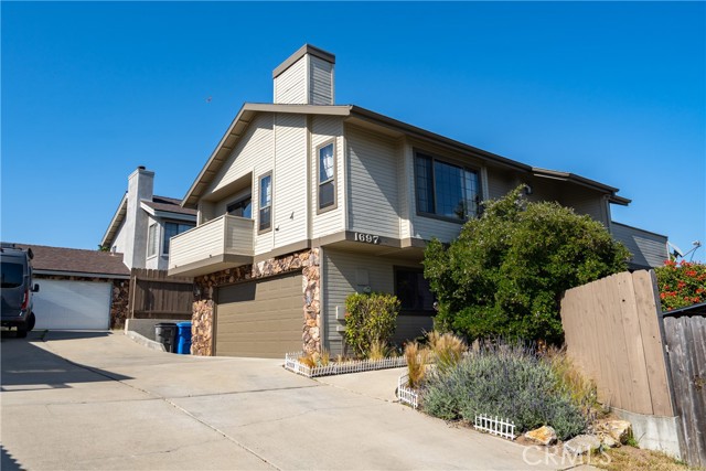 Detail Gallery Image 1 of 45 For 1697 Newport Ave, Grover Beach,  CA 93433 - 3 Beds | 2/1 Baths