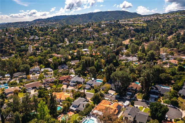 Detail Gallery Image 46 of 53 For 4420 Conchita, Tarzana,  CA 91356 - 4 Beds | 3 Baths