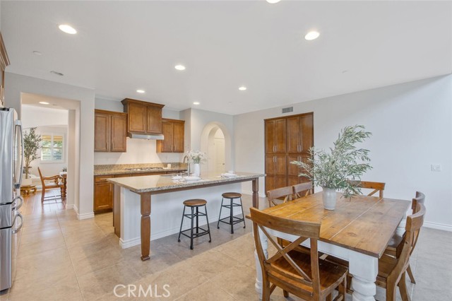 Detail Gallery Image 18 of 42 For 24923 Hearth Ct, Valencia,  CA 91354 - 4 Beds | 3/1 Baths