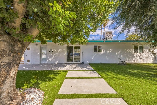 1811 Lawrence Street, Palm Springs, California 92264, 3 Bedrooms Bedrooms, ,2 BathroomsBathrooms,Residential,For Sale,1811 Lawrence Street,CRSR24207837