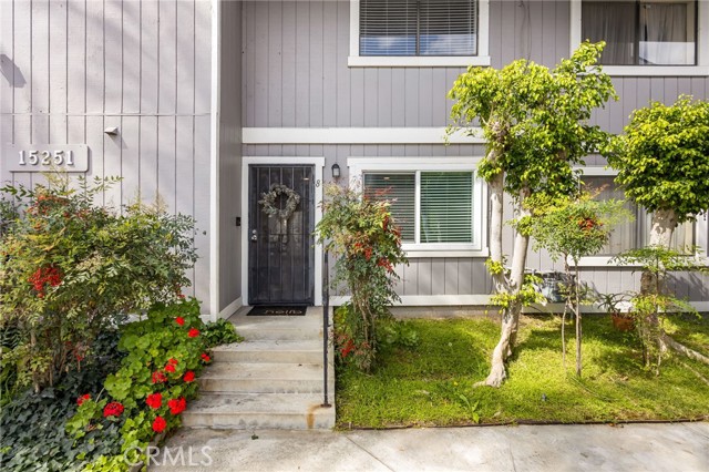 Detail Gallery Image 3 of 38 For 15251 Leffingwell #8,  Whittier,  CA 90604 - 2 Beds | 2 Baths