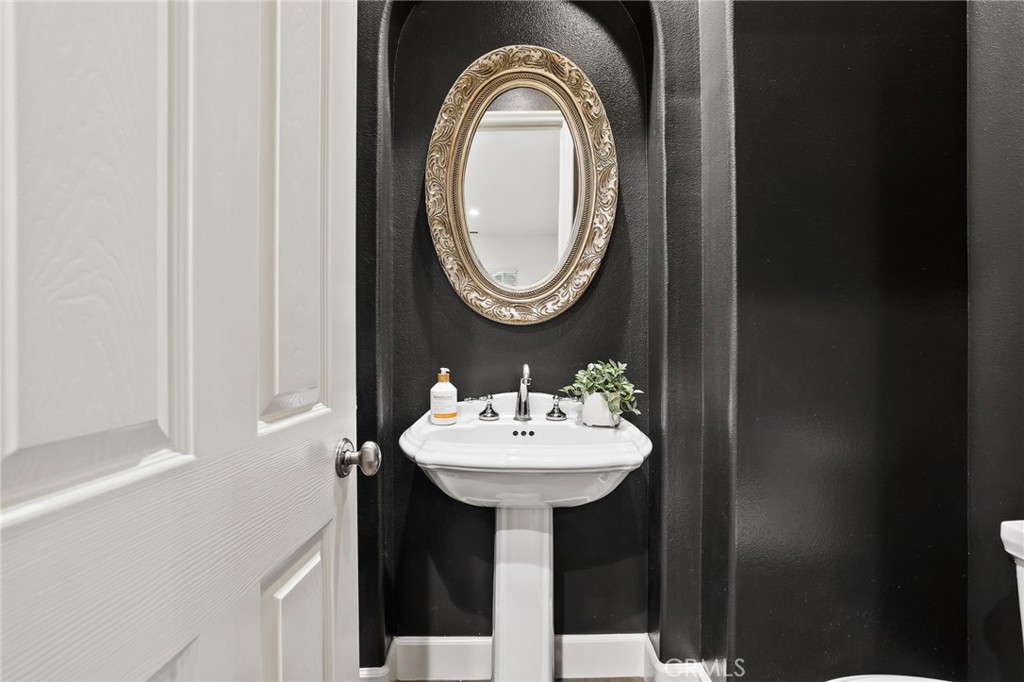 MLS #OC25229968 image #26