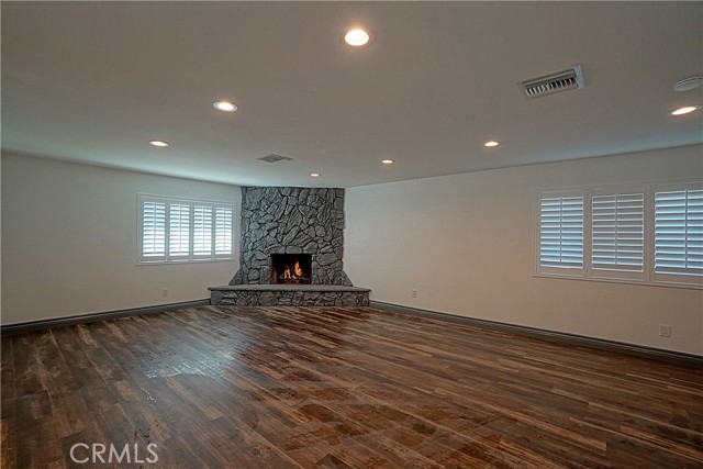 Detail Gallery Image 5 of 30 For 16100 Gamble Ave, Riverside,  CA 92508 - 5 Beds | 3 Baths