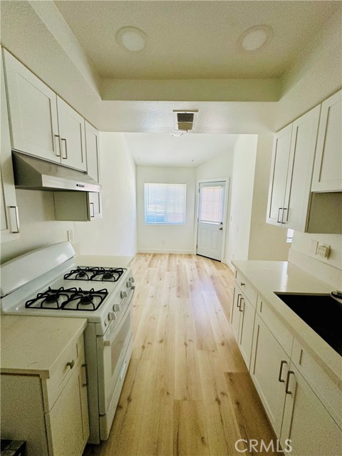 Front Image Thumbnail for CRPW25268949