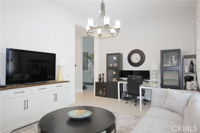20042 W Mersey Lane, Porter Ranch CA: https://media.crmls.org/medias/596aeaad-774f-4368-b9a0-752878f28638.jpg