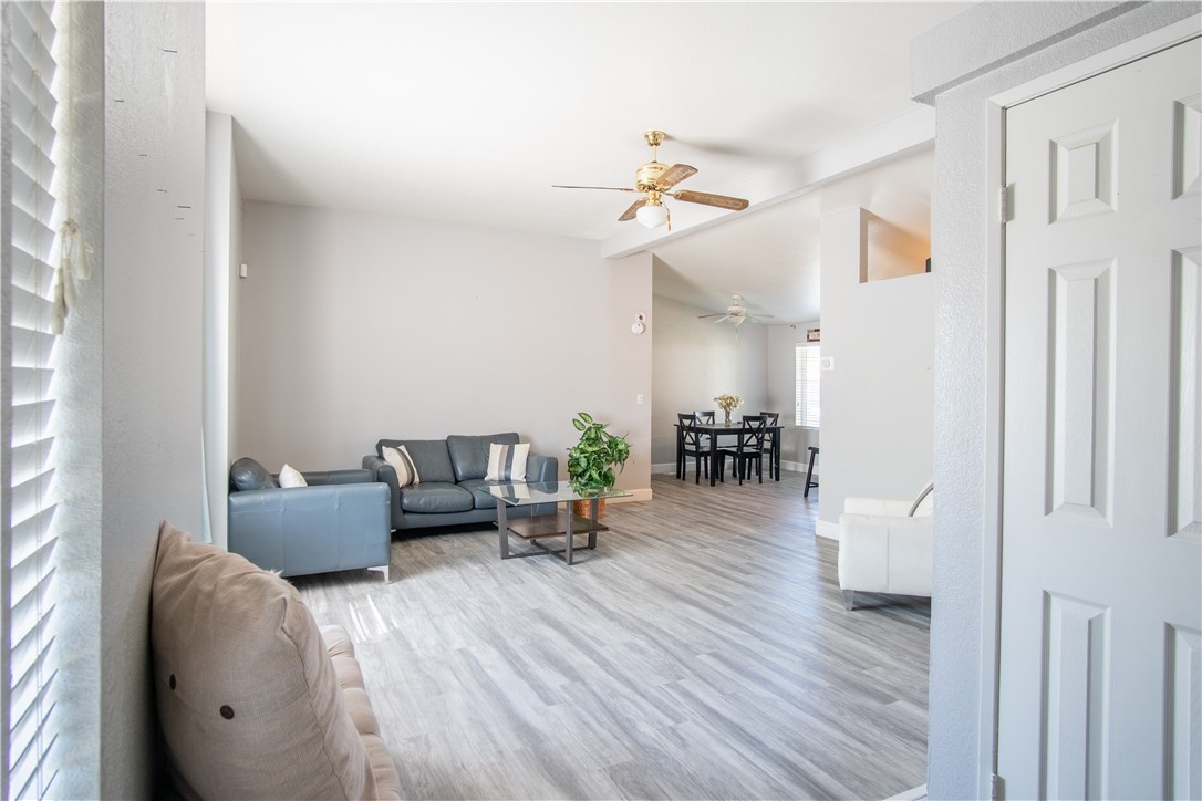 Detail Gallery Image 2 of 24 For 2499 E Gerard Ave #176,  Merced,  CA 95341 - 3 Beds | 2 Baths