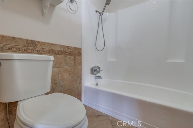 Detail Gallery Image 54 of 59 For 7302 Bright Ave #B,  Whittier,  CA 90602 - 2 Beds | 3 Baths
