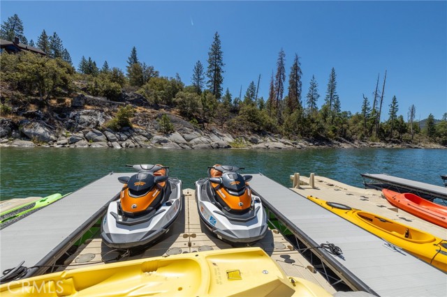 Detail Gallery Image 26 of 69 For 38800 Fawn Point Ln, Bass Lake,  CA 93604 - 5 Beds | 3/1 Baths