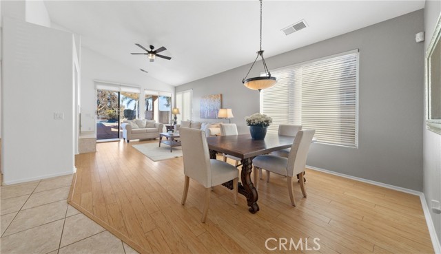 Detail Gallery Image 5 of 59 For 40146 Colony Drive, Murrieta,  CA 92562 - 3 Beds | 2/1 Baths