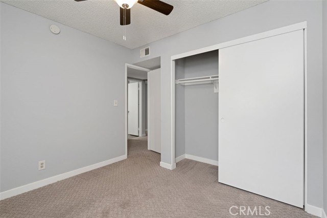 106 S Sierra Madre Boulevard, Pasadena CA: https://media.crmls.org/medias/596d9efc-f612-41c9-8a5d-65479254fc55.jpg