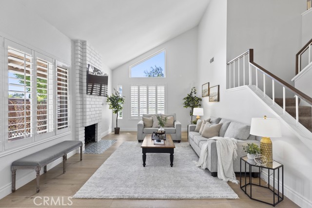 836 Via Alameda, San Dimas CA: https://media.crmls.org/medias/596e890b-434c-4150-b15d-50da195ff738.jpg