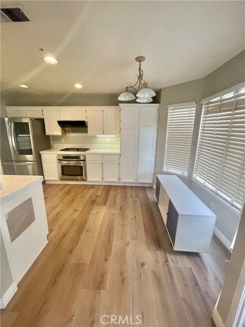 Detail Gallery Image 6 of 16 For 11174 Corsica Ct, Rancho Cucamonga,  CA 91730 - 3 Beds | 2/1 Baths