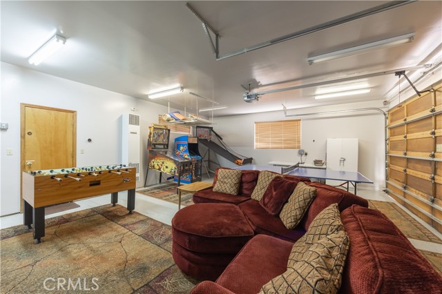 42690 Edgehill Place, Big Bear Lake CA: https://media.crmls.org/medias/596eca6d-7057-4ec6-a7b4-1cb484a15e8f.jpg