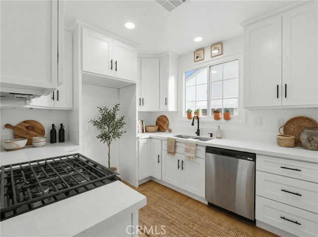 Image 12 of 39 For 2917 Del Amo