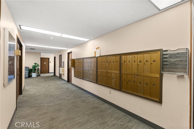 18900 Delaware Street, Huntington Beach CA: https://media.crmls.org/medias/596f3742-98c4-40f6-bc66-3411ec9f56df.jpg