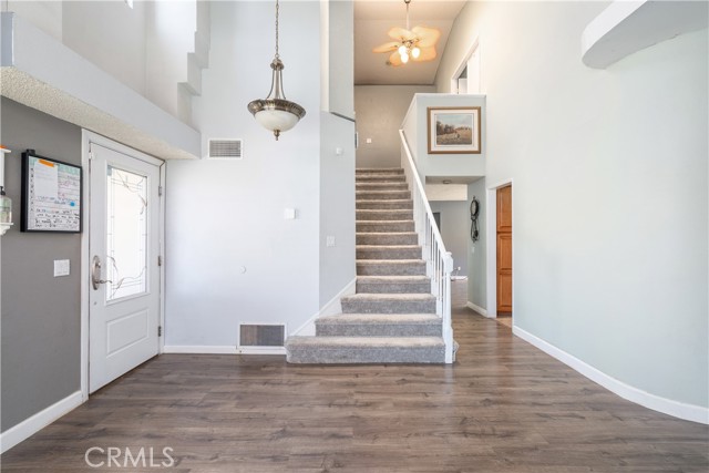 Detail Gallery Image 7 of 30 For 30639 3rd Ave, Redlands,  CA 92374 - 4 Beds | 2/1 Baths