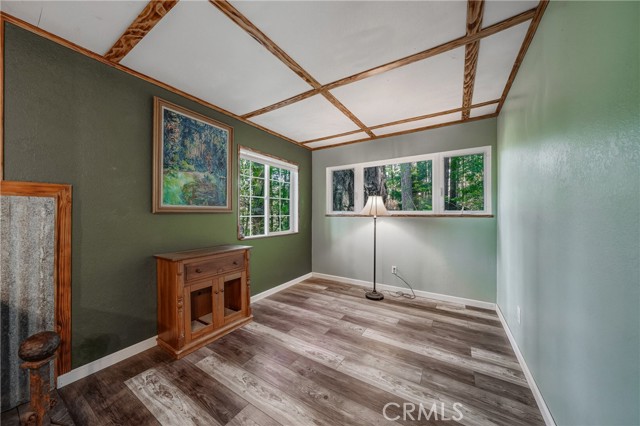 Detail Gallery Image 13 of 47 For 16179 Madrone, Cobb,  CA 95426 - 1 Beds | 1 Baths