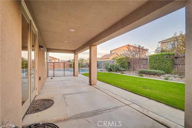 Detail Gallery Image 37 of 44 For 5005 Silvery Jewel, Bakersfield,  CA 93313 - 5 Beds | 3/1 Baths