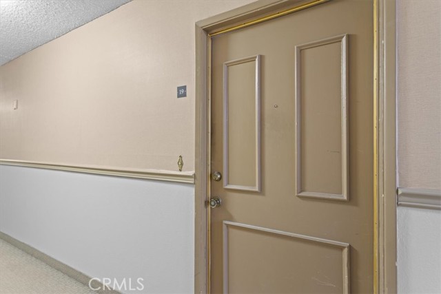 5403 Newcastle Avenue, Encino CA: https://media.crmls.org/medias/5970e44d-cb90-4db0-8108-9963a403ac5c.jpg