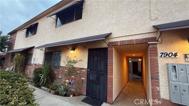 Detail Gallery Image 24 of 26 For 7904 Laurel Canyon #12,  North Hollywood,  CA 91605 - 1 Beds | 1 Baths