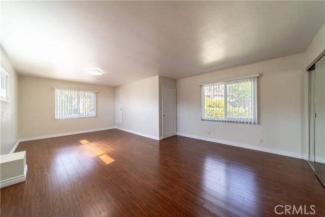 Detail Gallery Image 34 of 42 For 3341 Thelma, La Crescenta,  CA 91214 - 3 Beds | 3 Baths