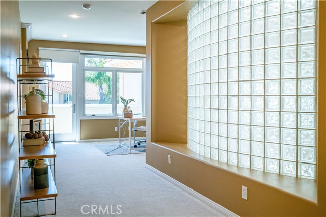 48 Via Porto Grande, Rancho Palos Verdes CA: https://media.crmls.org/medias/59722e0a-2ebf-4a10-824e-88cecc1c1a75.jpg