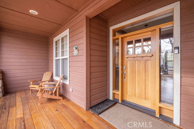 Detail Gallery Image 6 of 40 For 1629 Angels Camp, Big Bear Lake,  CA 92315 - 4 Beds | 3 Baths