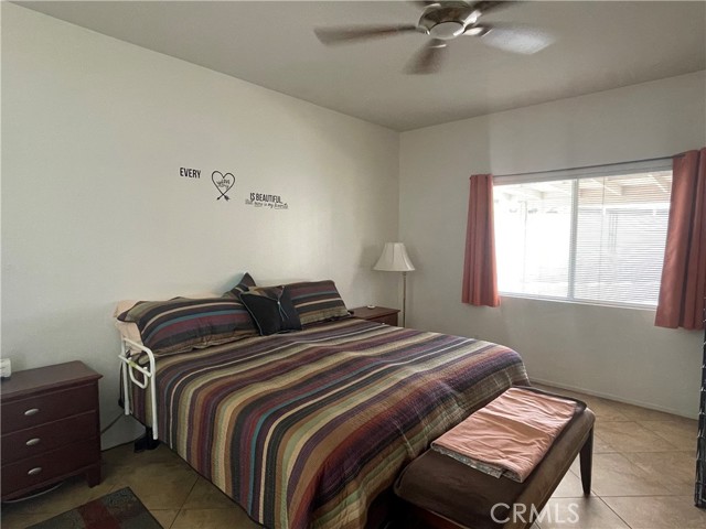 24967 Volga Street, Hemet CA: https://media.crmls.org/medias/59731016-5648-4e7e-ab71-e0d948109bcb.jpg