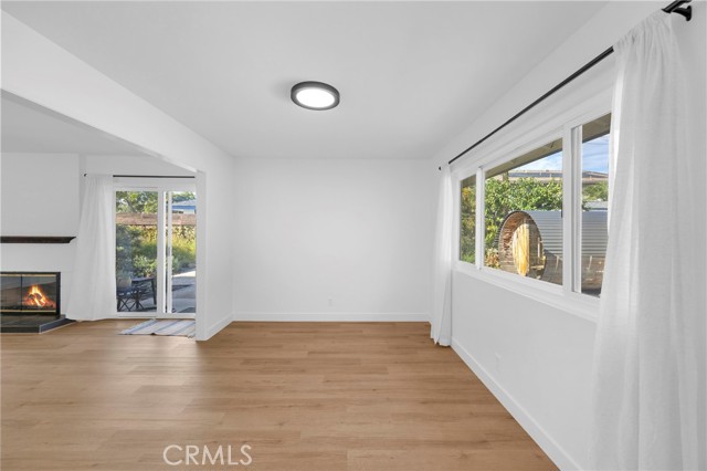 Detail Gallery Image 14 of 37 For 2527 E Brookside, Orange,  CA 92867 - 4 Beds | 2 Baths