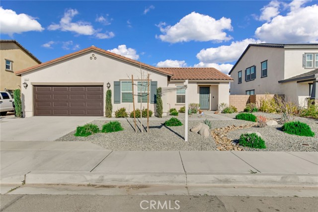 Detail Gallery Image 3 of 30 For 11625 Halter St, Victorville,  CA 92392 - 4 Beds | 2 Baths