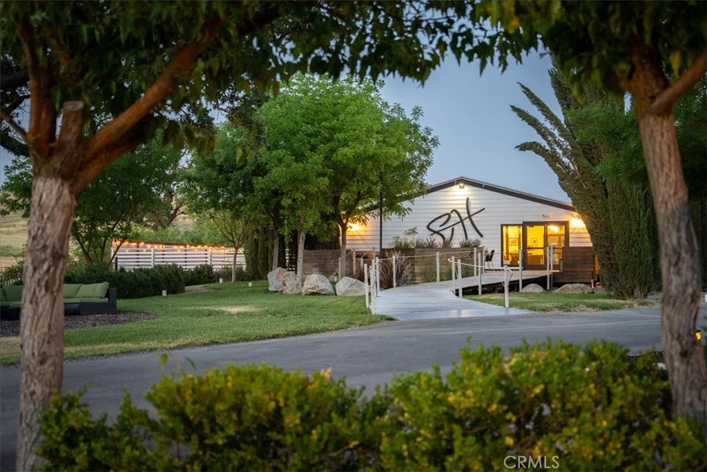 1340 Penman Springs Road, Paso Robles, CA 93446