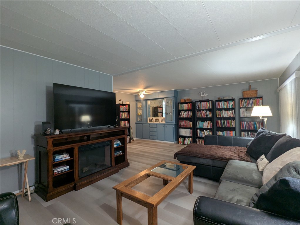 MLS #OR25254370 image #9