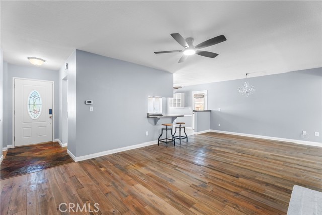 15072 Sussex Circle, Huntington Beach CA: https://media.crmls.org/medias/59736494-04bd-4401-8684-f59e04c0b601.jpg