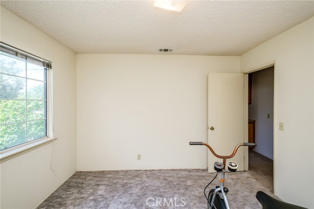 Detail Gallery Image 13 of 34 For 11051 5th Ave, Hesperia,  CA 92345 - 3 Beds | 2 Baths