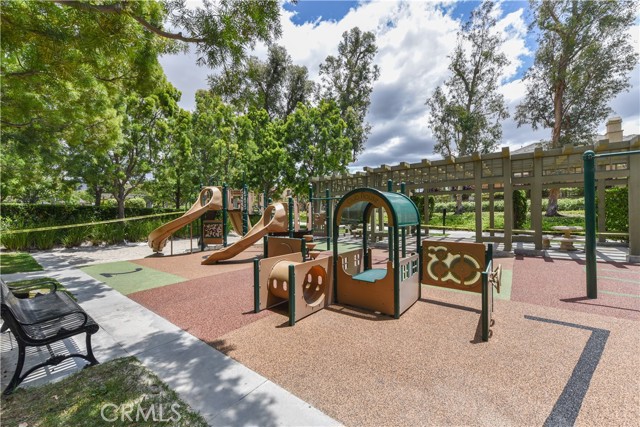 Detail Gallery Image 40 of 42 For 9 Mineral King, Irvine,  CA 92602 - 4 Beds | 2/1 Baths