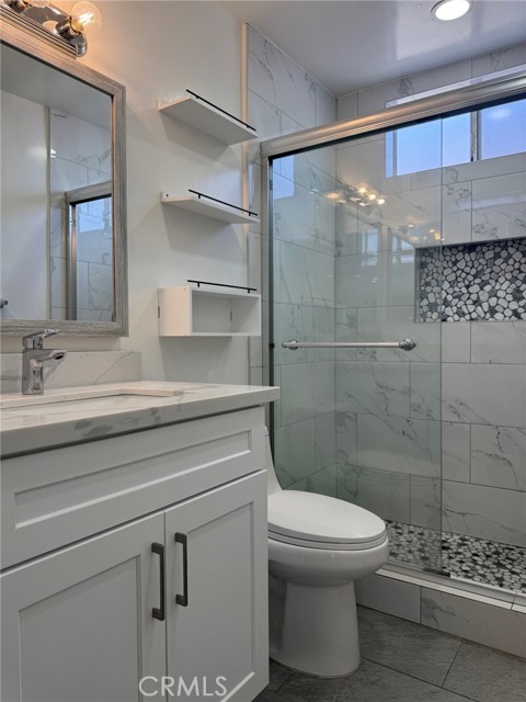 7039 Remmet Avenue, Canoga Park CA: https://media.crmls.org/medias/5973ee23-42c0-4604-a690-4d7af5c78fed.jpg