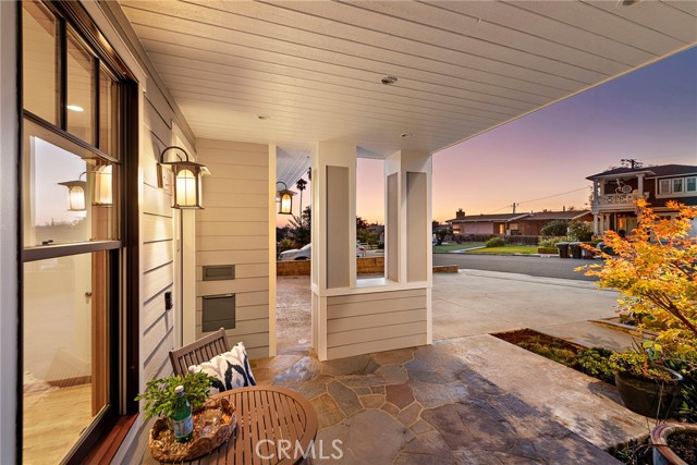 Detail Gallery Image 3 of 46 For 215 Avenida Princesa, San Clemente,  CA 92672 - 4 Beds | 3/1 Baths