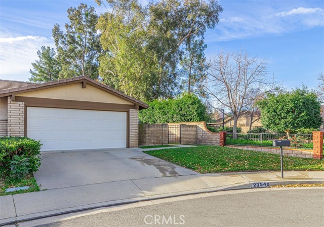 Front Image Thumbnail for CRSR26065974